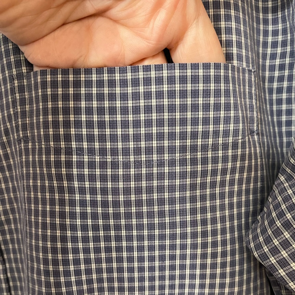 LL BEAN Men’s Blue Dress Shirt - Size Reg M-Long Sleeve Button Down - EUC - Picture 6 of 7